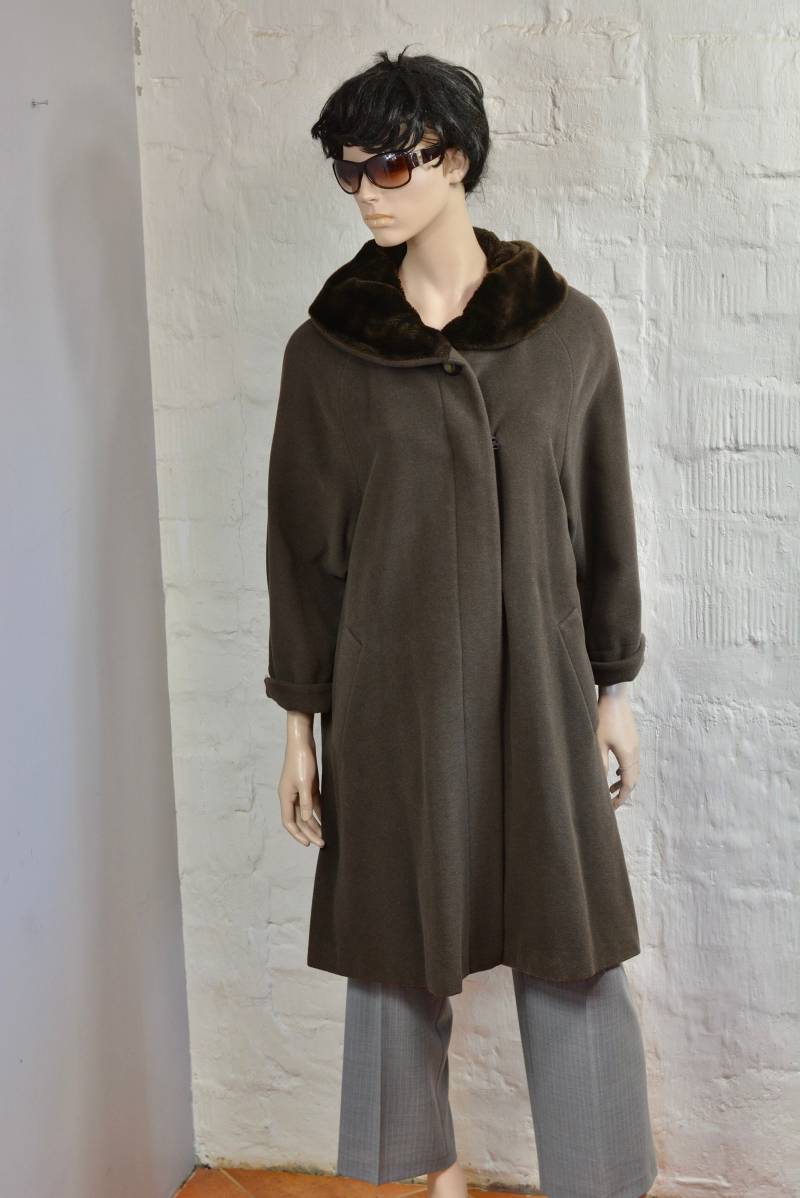 1960Er Jahre Mantel Von Pier Angelini, Braunes Angora Mit Wolle Gemischt Damen Opernrock Jacke L Xl Plus Größe. Gefertigt in Deutschland von OldGenuineThings
