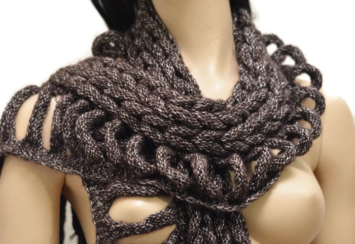 Handgestrickter Schal Aus Alpakawolle Mit Fransen von OldGenuineThings