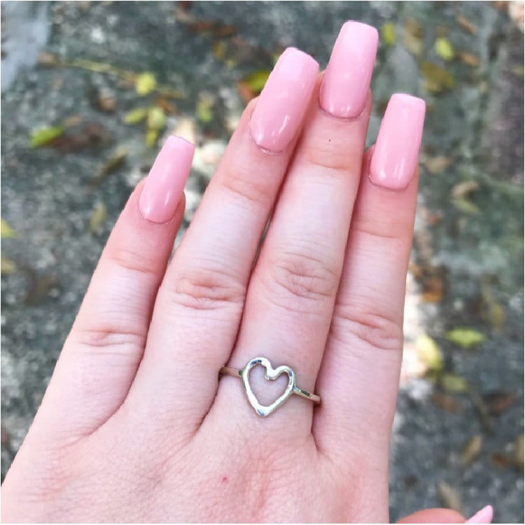 Silber Zierliche Herzringe Sind Handgefertigt Von Old Hippie Dave 925 Sterling Strand Ring Tolles Weihnachtsgeschenk Silber Zierliche Herzringe Sind Handgefertigt Von Old Hippie Dave 925 Sterling Strand Ring Tolles Weihnachtsgeschenk von OldHippieDaveJewelry