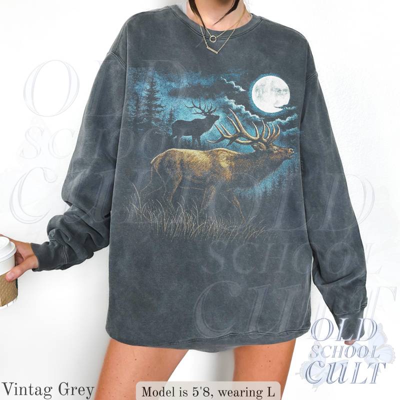 Elch Vintage 90Er Jahre Stil Sweatshirt, Retro Pullover, Süßer Mond Natur Hoodie Geschenke, Kuschelig Warmes Unisex Wandern von OldSchoolCulture