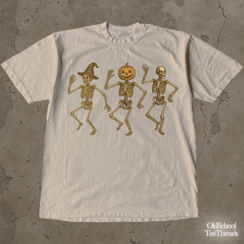 Tanzende Skelette Grafik-T-Shirt Vintages Halloween-T-Shirt Tanzende Skelette Grafik-T-Shirt Vintages Halloween-T-Shirt von OldSchoolTeeThreads