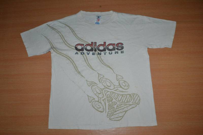 Vintage 90Er Jahre Adidas Abenteuer Drei Streifen Kleeblatt Made in Usa Hip Hop Style T-Shirt von OldSchoolZone