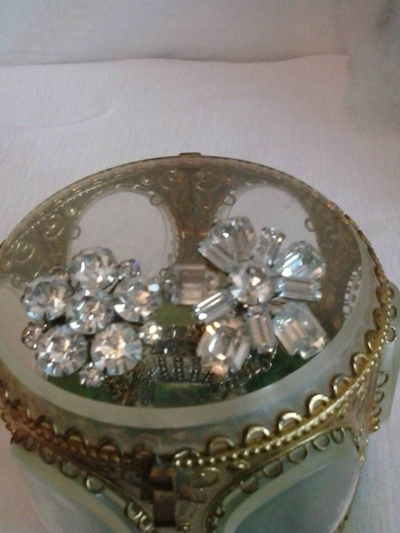Vintage Strass Broschen. 50Er Jahre Schöne Geschnitten Viel Glanz Vintage Strass Broschen. 50Er Jahre Schöne Geschnitten Viel Glanz von OldStuffWeLike