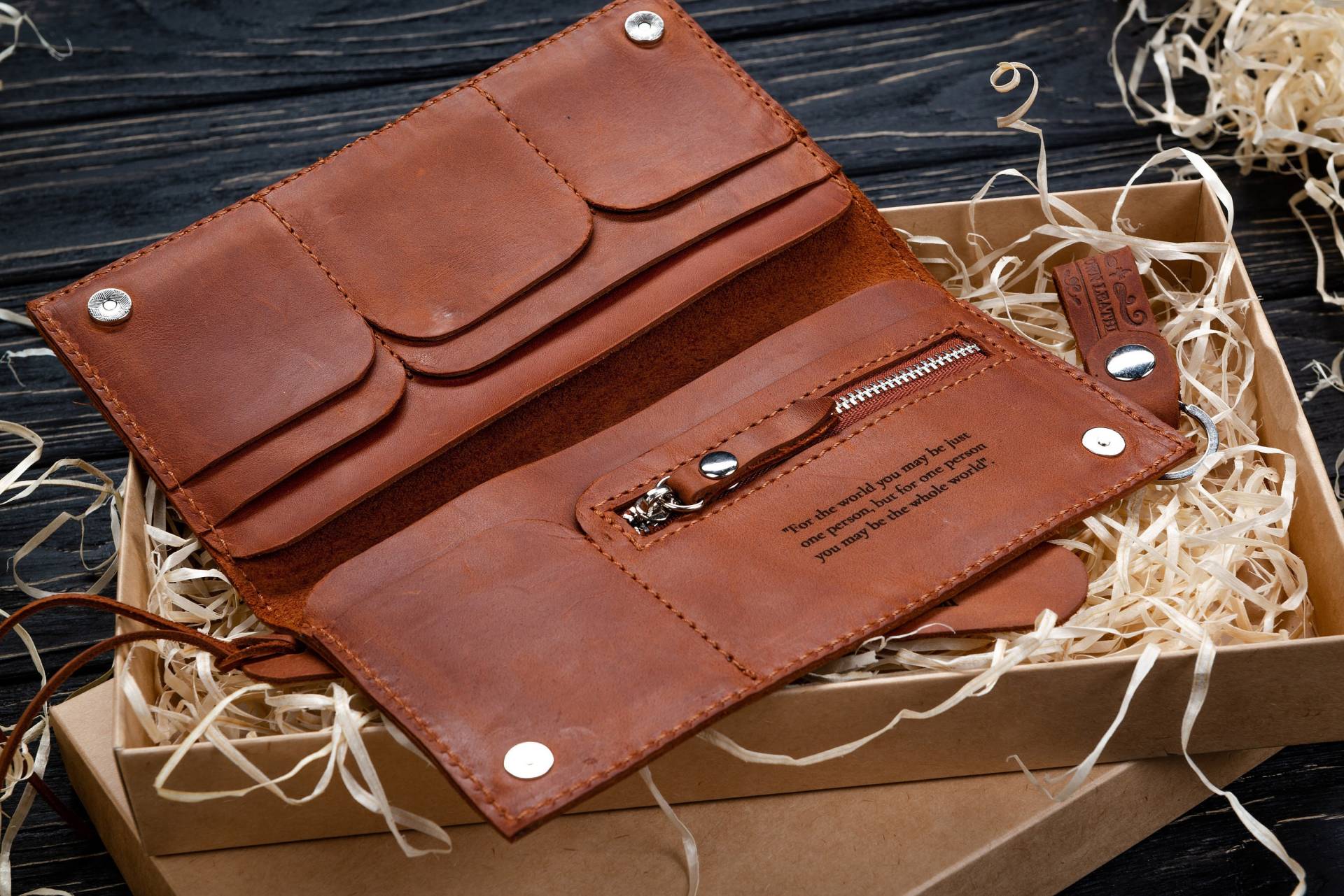 Handgefertigtes Vollleder Portemonnaie Personalisiertes Frauengeschenk von OldTownLeather