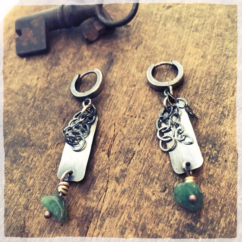 Rohe Smaragd Ohrringe, Silber Creolen Echte Rohkristall Kann Birthstone Grob Boho Schmuck von OldeDogNewTricks