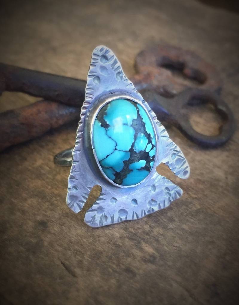 Türkis Ring Silber Pfeilspitze, Fernweh-Schmuck, Aussagering, Rechte Hand Boho Schmuck von OldeDogNewTricks
