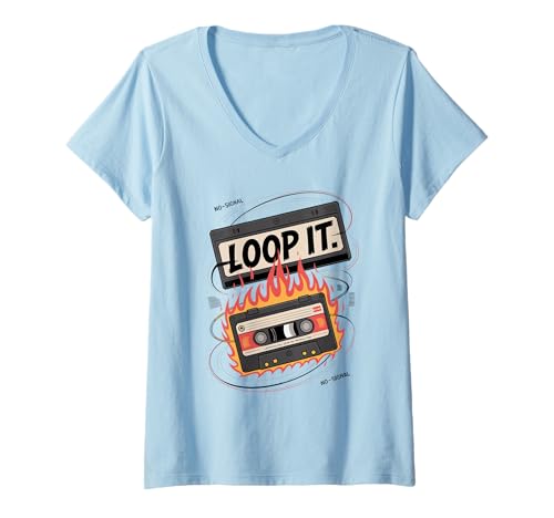 Damen Retro Kassette 90er Musik mit Flammen Tape T-Shirt mit V-Ausschnitt Damen Retro Kassette 90er Musik mit Flammen Tape T-Shirt mit V-Ausschnitt von Oldschool Grafik mit Brennender Audio Kassette