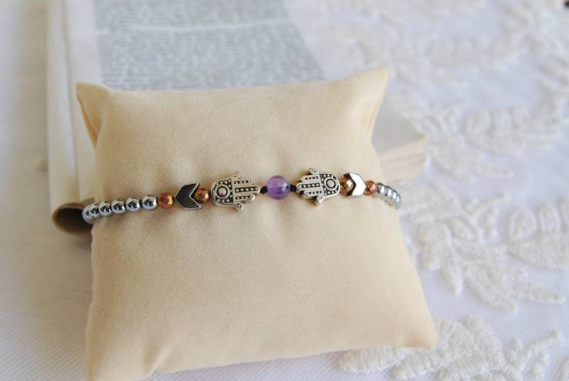 Amethyst Hamsa Armband Verstellbares Schutzamulett Amethyst Hamsa Armband Verstellbares Schutzamulett von OleePrettyNecklace