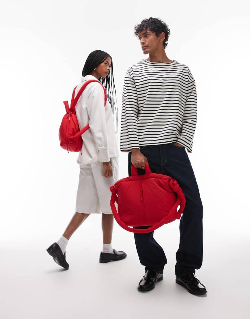 OLEND - Ona - Umhängetasche aus weichem Nylon in Rot mit vielseitigen Tragemöglichkeiten von Olend