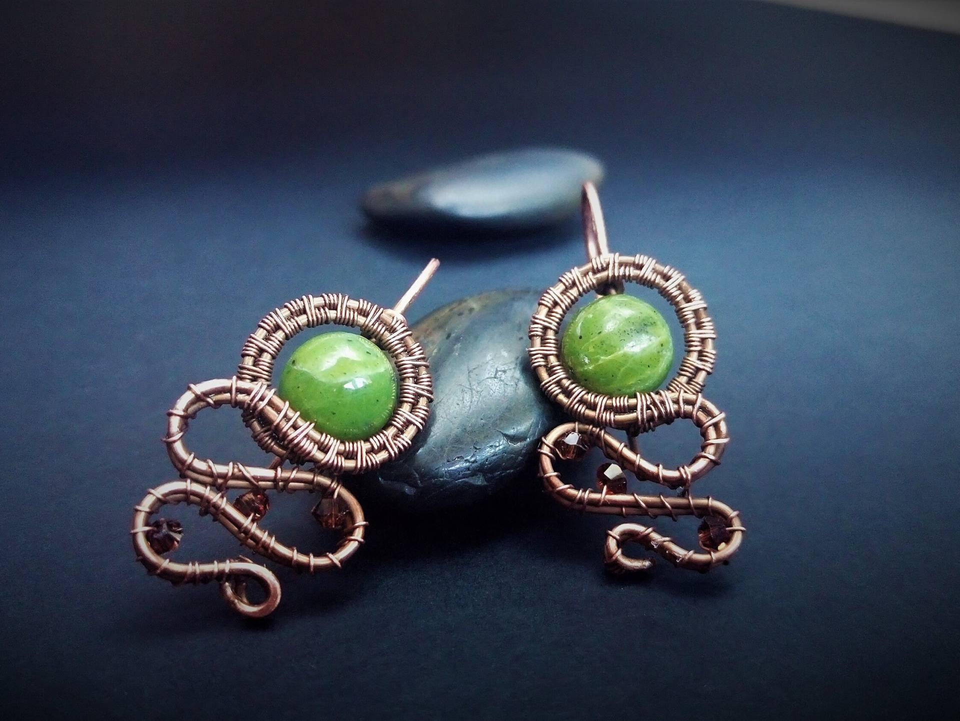 Ohrringe Mit Nephrit, Grünem Stein, Drahtwickel Kupferohrringe Swarovski Kristall, Kupfer Damen Ohrringe Mit Nephrit, Grünem Stein, Drahtwickel Kupferohrringe Swarovski Kristall, Kupfer Damen von OlgaGrassJewelry