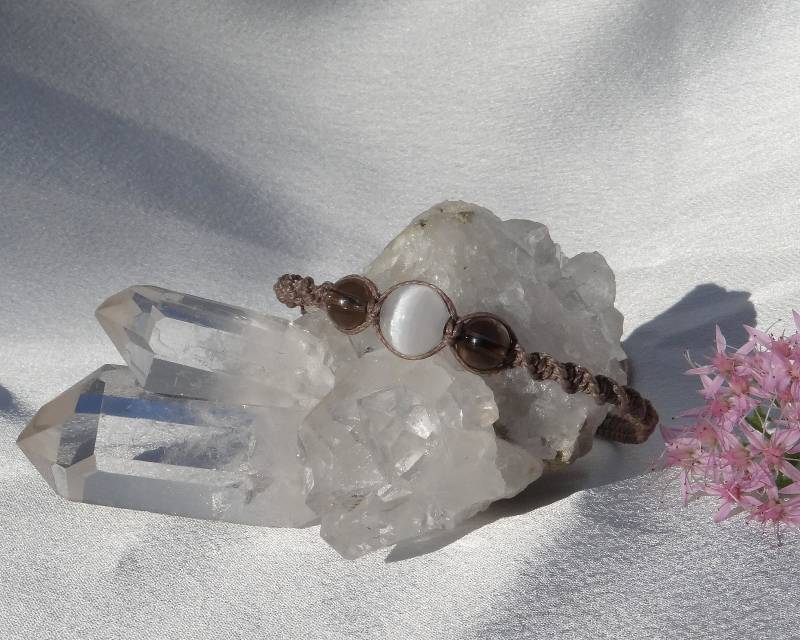 Selenit Und Rauchquarz Makramee Armband. Antistress Shamballa Freundschaftsarmband. Perlenverstellbar Passendes Smartes Geschenk von OlgaMacrame