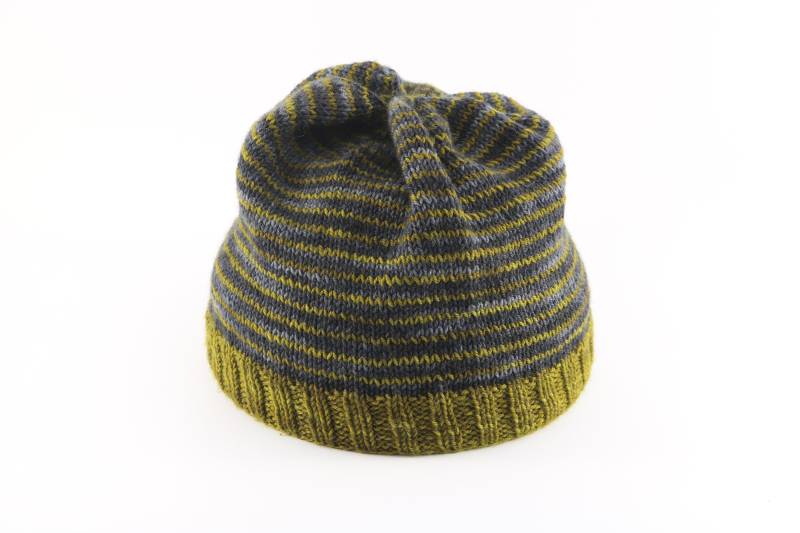 Gestreifte Grün Und Grau Merino Wolle Toque Gestreifte Grün Und Grau Merino Wolle Toque von OlieKnits