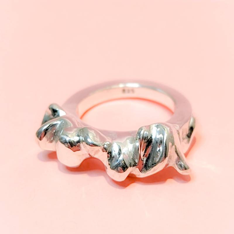Moderner Silber Ring, Chunky Ring Aus Recycelten Silber, Massiver Silberring, Unisex Unikat Schmuck, Geschenk Für Mann Und Frau Moderner Silber Ring, Chunky Ring Aus Recycelten Silber, Massiver Silberring, Unisex Unikat Schmuck, Geschenk Für Mann Und Frau von OlieSchmuck