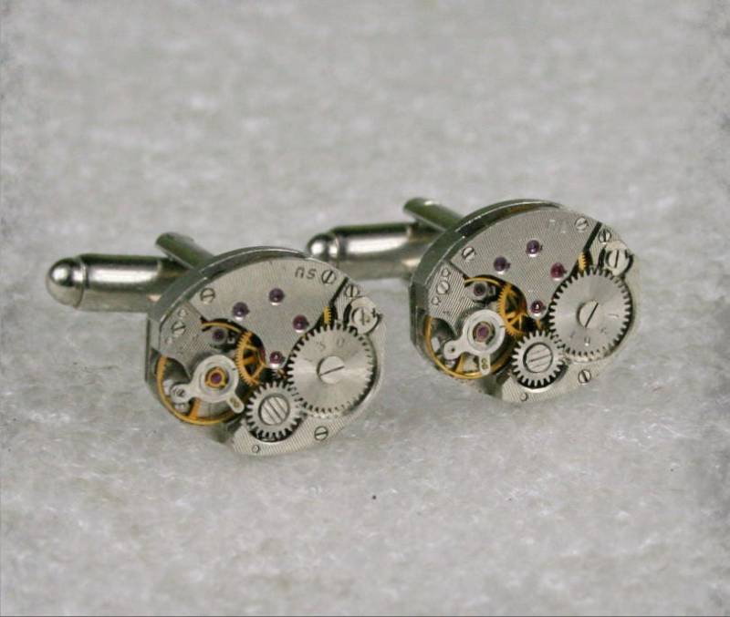 Kleine Ovale Uhrwerk Manschettenknöpfe - Steampunk Manschettenknöpfe. Schmuck, Vintage von Olisava