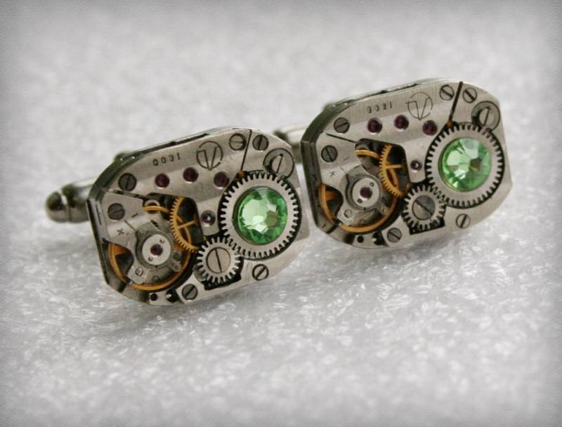 Uhrwerk Manschettenknöpfe Mit Peridot Kristallen - Steampunk Manschettenknöpfe. Schmuck von Olisava
