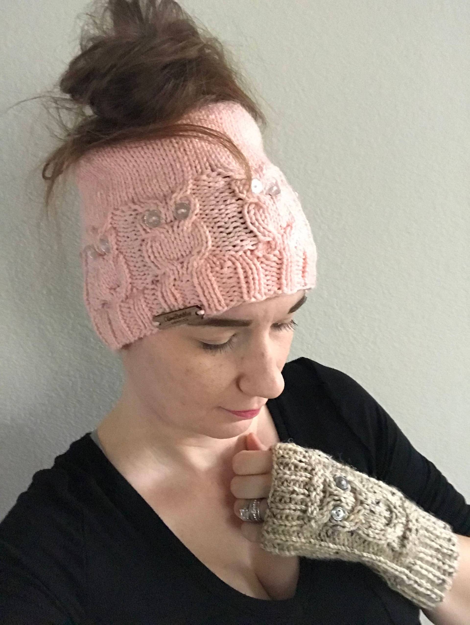 Eulen Mütze Und Handwärmer Set Winter Mode Accessoires Eulen Mütze Und Handwärmer Set Winter Mode Accessoires von OliveBerkleeDesigns