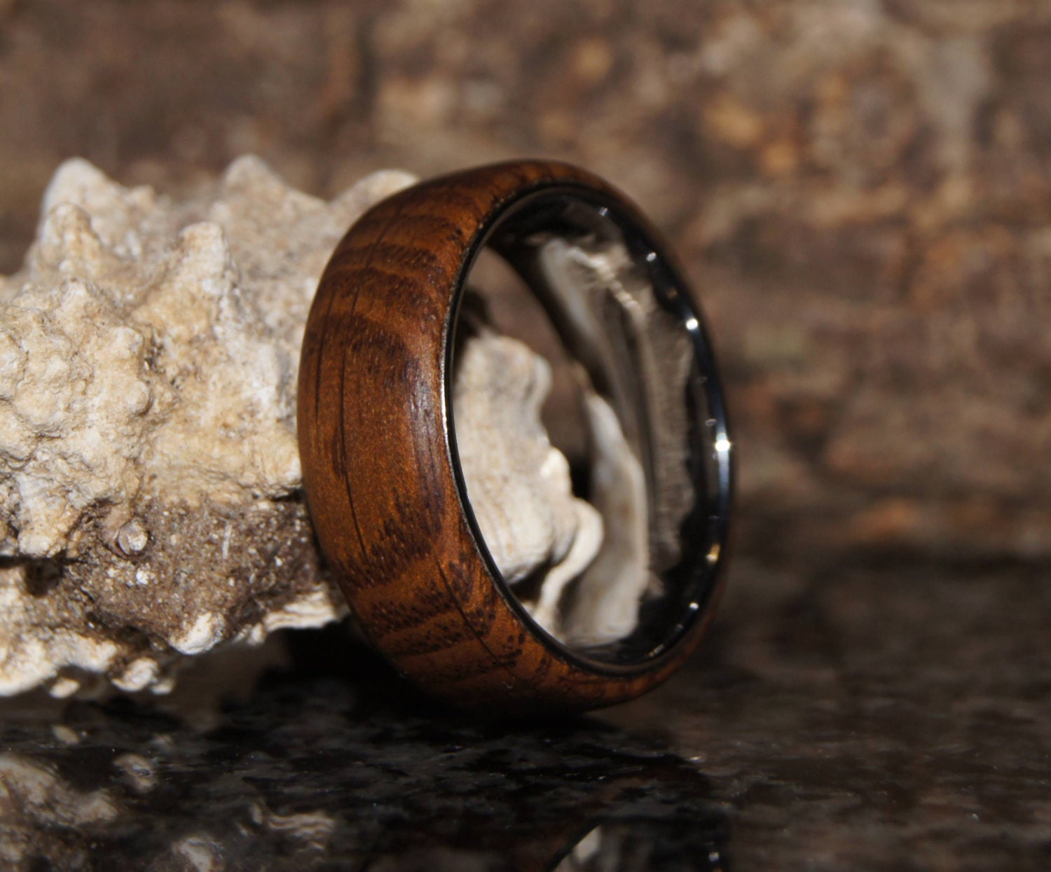 Eiche & Wolfram Ring - Jede Größe Eiche & Wolfram Ring - Jede Größe von OliveWoodJewellery