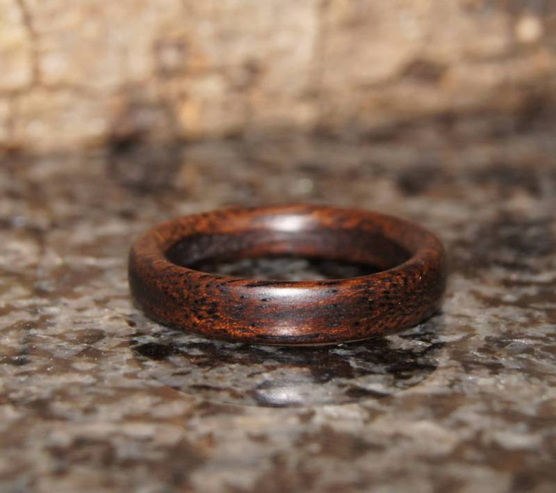 Holzring - Jede Größe Palisander von OliveWoodJewellery