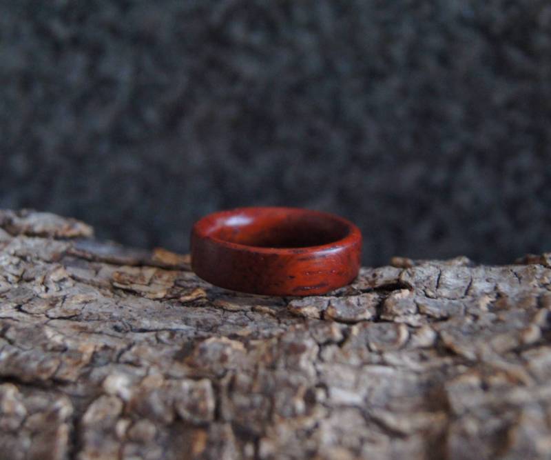 Padouk Holzring Padouk Holzring von OliveWoodJewellery