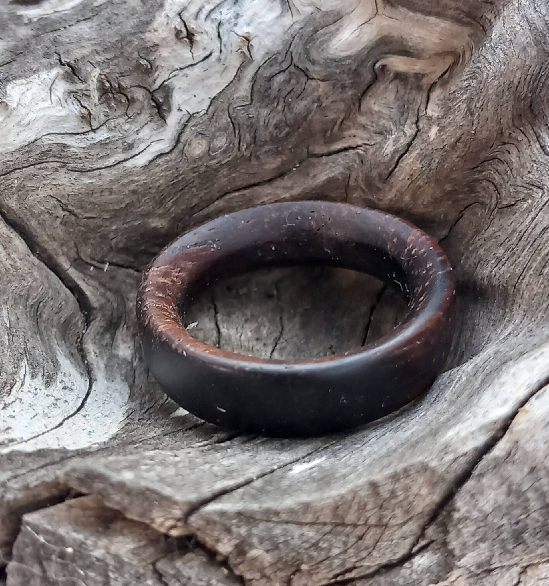 Rosenholz Ring - Größe 4 1/2 Rosenholz Ring - Größe 4 1/2 von OliveWoodJewellery