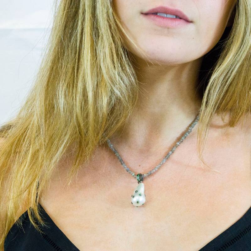 Labradorit Halskette - Perle Besetzt Mit Tsavorite Barock Anhänger Edelstein Designer Schmuck Geschenk von OliverRafCollection