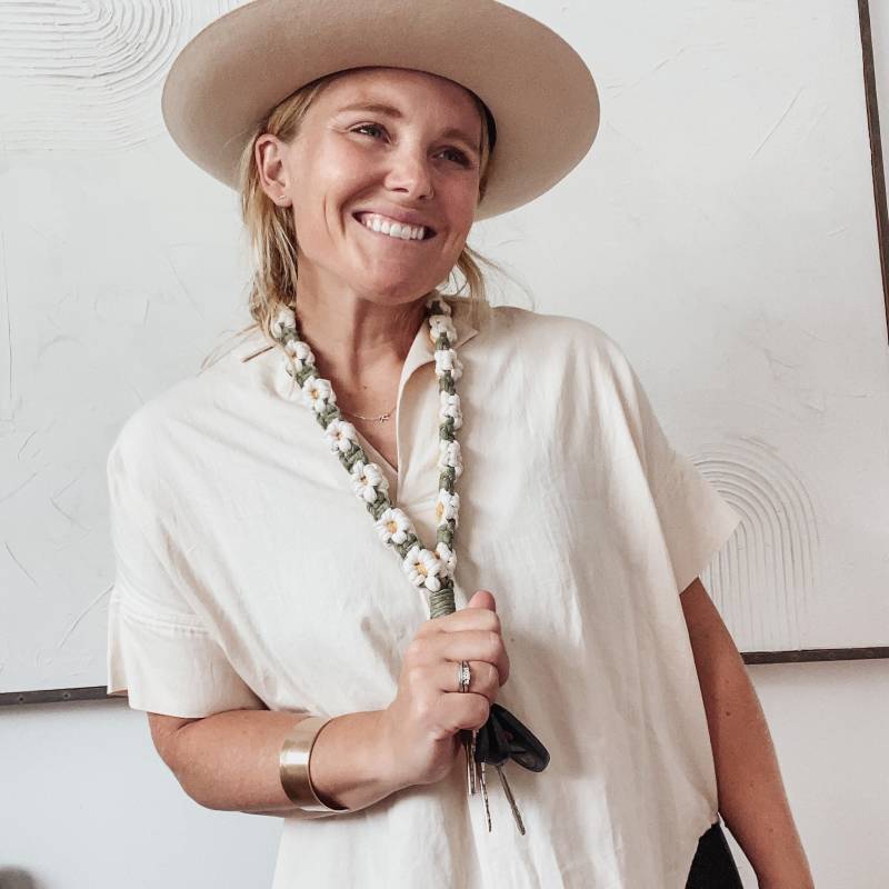 Gänseblümchen Makramee Lanyard - Geschenk Schlüsselanhänger Ausweishalter von OlivetCo