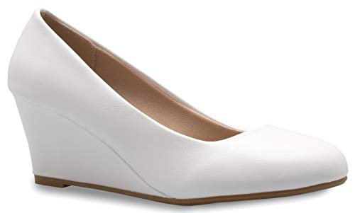 Olivia K Entzückender Damen-Schuh mit niedrigem Keilabsatz – einfache niedrige Pumps – Basic-Slip-On, Komfort, Weißes Pu, 40.5 EU von Olivia K