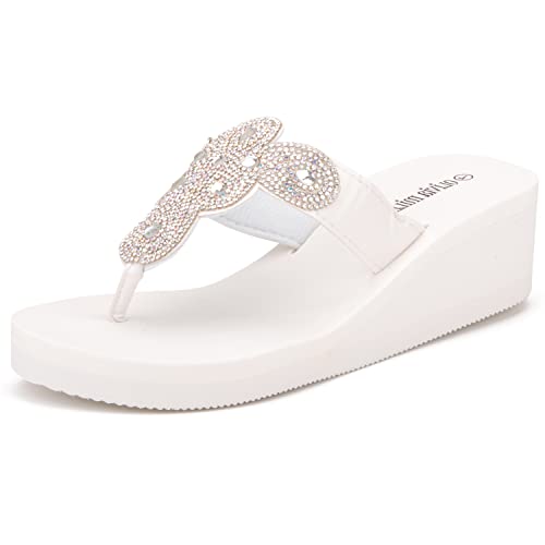 Olivia Miller Damen Mode Damen Schuhe, PU Veganes Leder Bling Sparkling Jewel Strass Flip Flops TStrap Tanga Stil Slip On Casual Dressy Sommer Strand 5 cm EVA Plateau Keilabsatz Slide Sandalen, von Olivia Miller