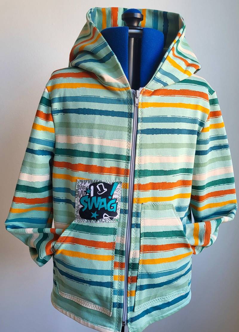 Handgefertigt, Gestreifter Kapuzenpullover, Aus Baumwolle, Mit Reißverschluss, Oliviafloradesign Handgefertigt, Gestreifter Kapuzenpullover, Aus Baumwolle, Mit Reißverschluss, Oliviafloradesign von OliviaFloraDesign