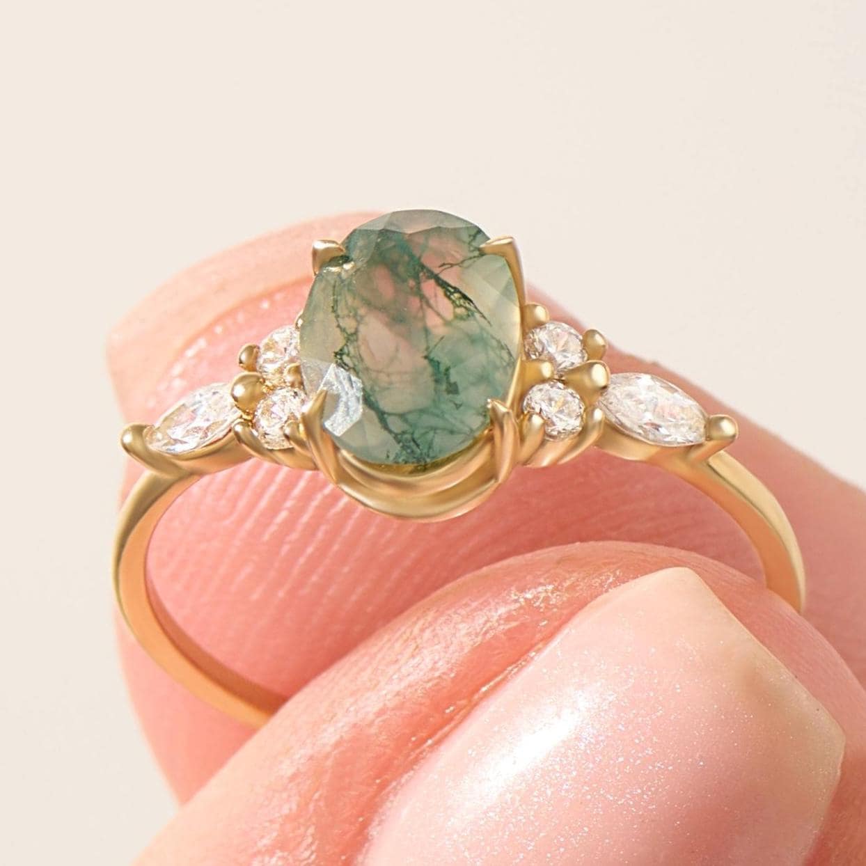 Oval Moosachat Ring Für Frauen 14K Gold Verlobungsring Massiv Edelstein Handgemachter Naturstein Schmuck Geschenk Sie Oval Moosachat Ring Für Frauen 14K Gold Verlobungsring Massiv Edelstein Handgemachter Naturstein Schmuck Geschenk Sie von OliviaMooreJewelry