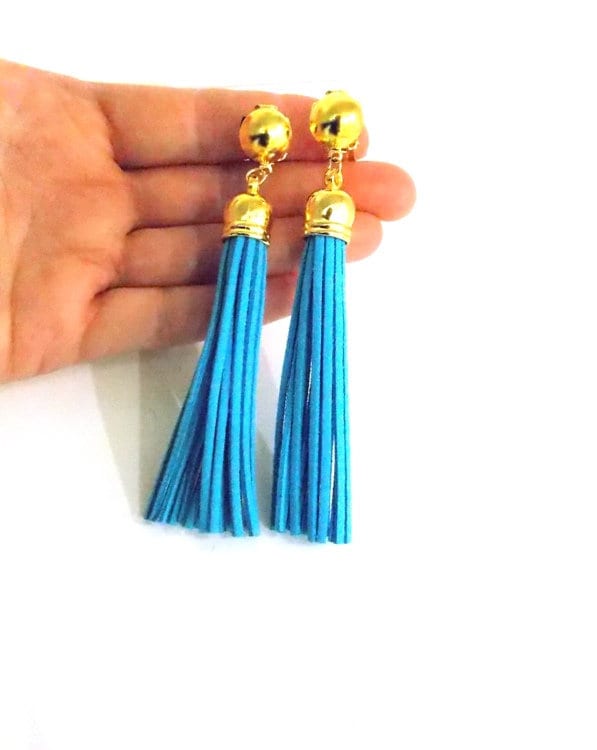 Türkis Faux Wildleder Quaste Clip-On Ohrringe Türkis Faux Wildleder Quaste Clip-On Ohrringe von Oliviadivine