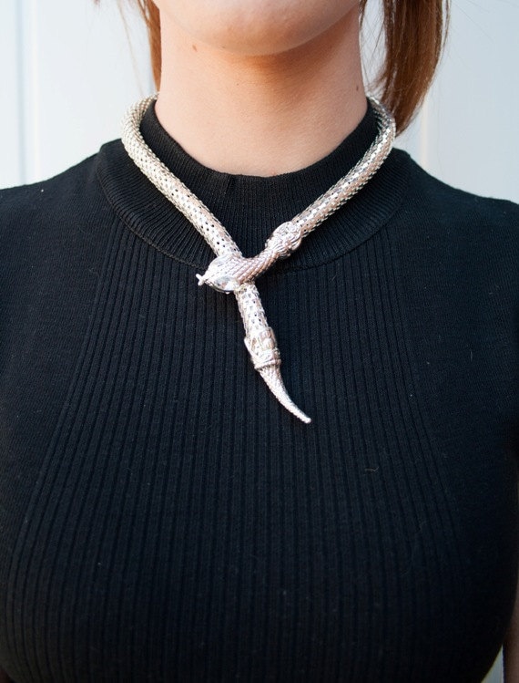 Vintage 80Er Silber Kleopatra Style Schlange Halskette von Oliviadivine