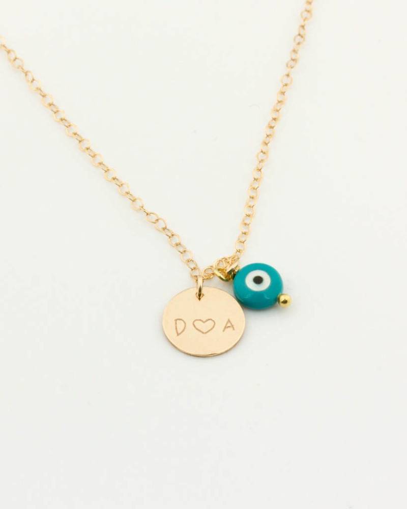 Personalisierter Evil Eye Anhänger von OlizzJewelry