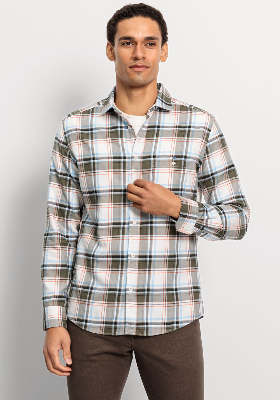 OLYMP Langarmhemd "Casual" im Karodessin, Brusttasche mit Knopf OLYMP Langarmhemd "Casual" im Karodessin, Brusttasche mit Knopf von Olymp