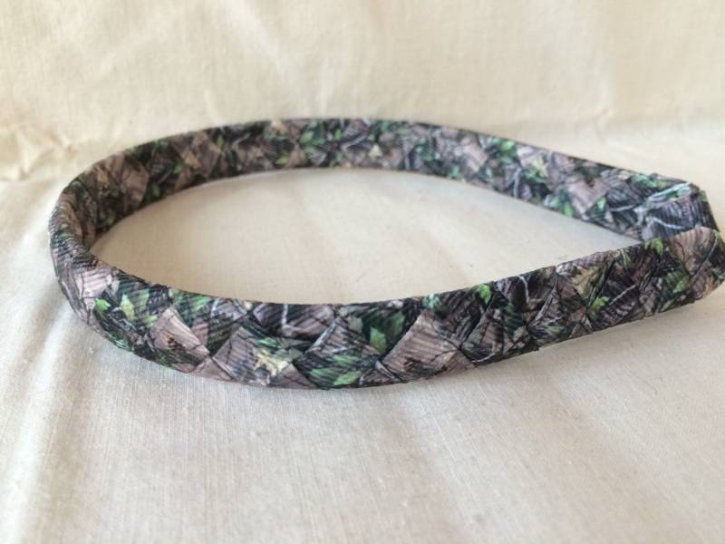 Moosigen Eiche Camo Druck Grosgrain Ribbon Gewebt Stirnband | 1/2 Zoll Stirnband Moosigen Eiche Camo Druck Grosgrain Ribbon Gewebt Stirnband | 1/2 Zoll Stirnband von Olyshairbows
