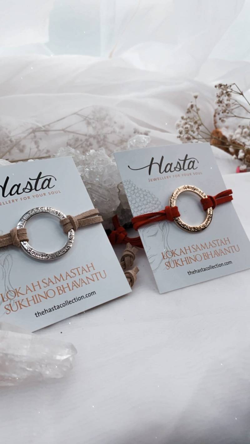 Lokah Samastah Sukhino Bhavantu Wendearmband | Schutz Schmuck Spirituelles Geschenk Mantra Freundlichkeit Frieden Glück von OmShantiSpace