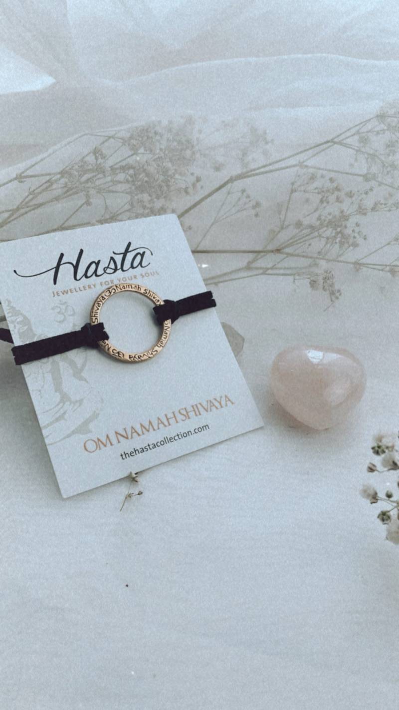 Shiva | Om Namah Shivaya Mantra Armband Sanskrit Reversible Meditationsschmuck Spirituelles Geschenk Mantraschmuck Stärke Shiva | Om Namah Shivaya Mantra Armband Sanskrit Reversible Meditationsschmuck Spirituelles Geschenk Mantraschmuck Stärke von OmShantiSpace