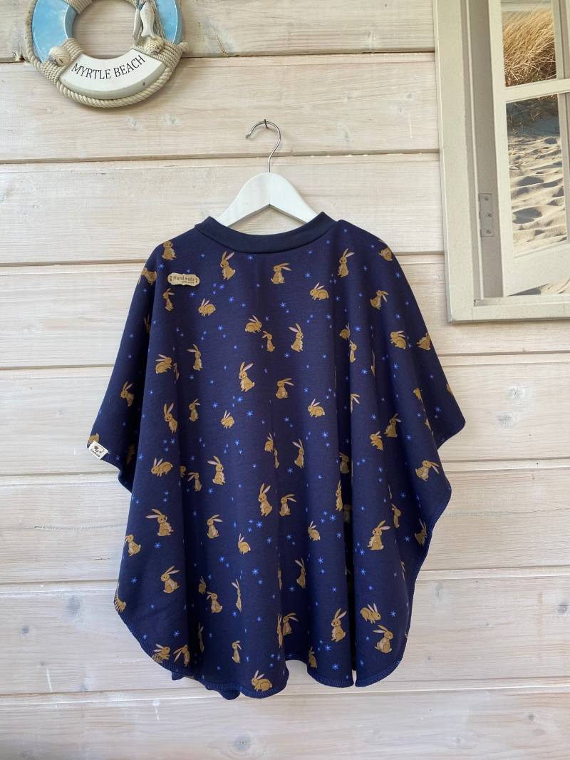 Autositz/Kinderwagen Poncho Ab 6 Monate . Unverzichtbar Für Die Sicherheit Ihres Babys. Kuscheliger Alpenfleece von OmaMiaDesigns