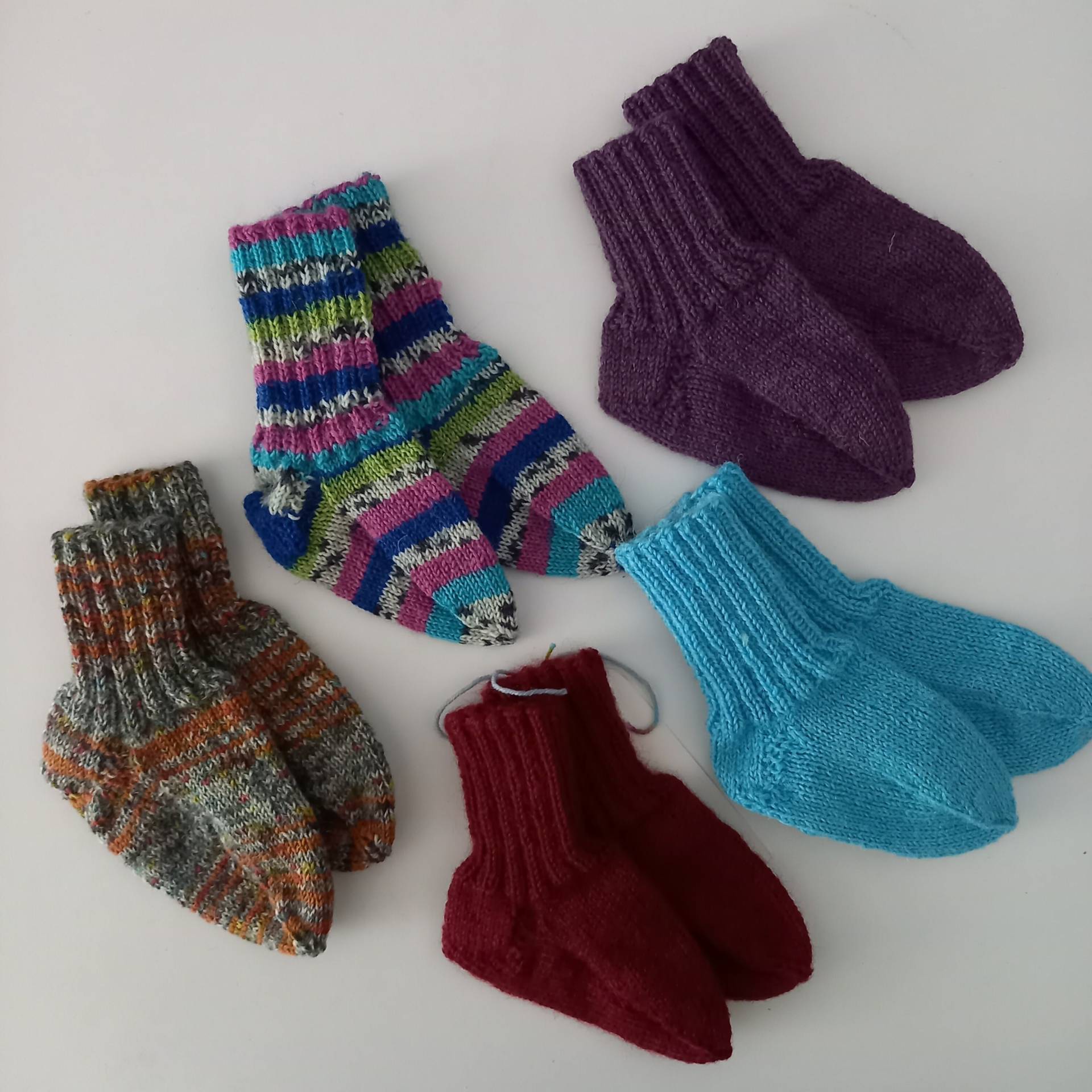 Gestrickte Socken Babysocken Kindersocken Gr. 18/19 Gestrickte Socken Babysocken Kindersocken Gr. 18/19 von OmasSockenWerkstatt