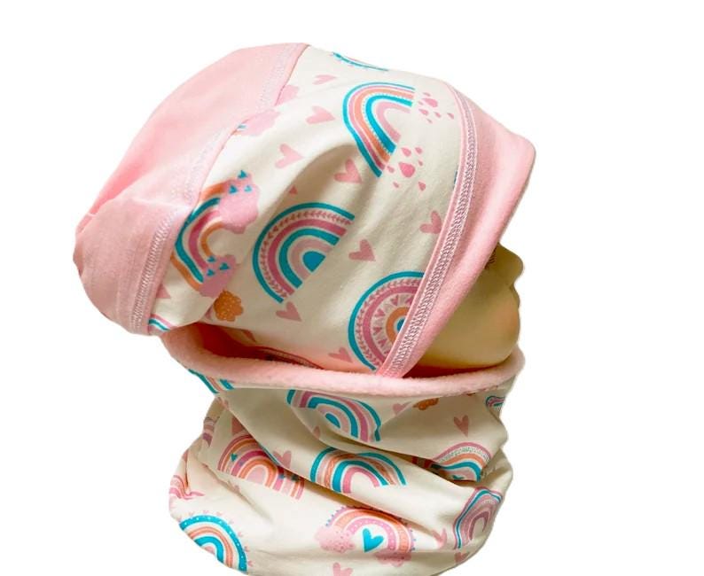 2 Teile Ku 51 52 53 Set Mütze Beanie Loop Schlauchschal Mädchen Jersey Regenbogen Rainbow Fleece Gefüttert Rosa von OmennyS