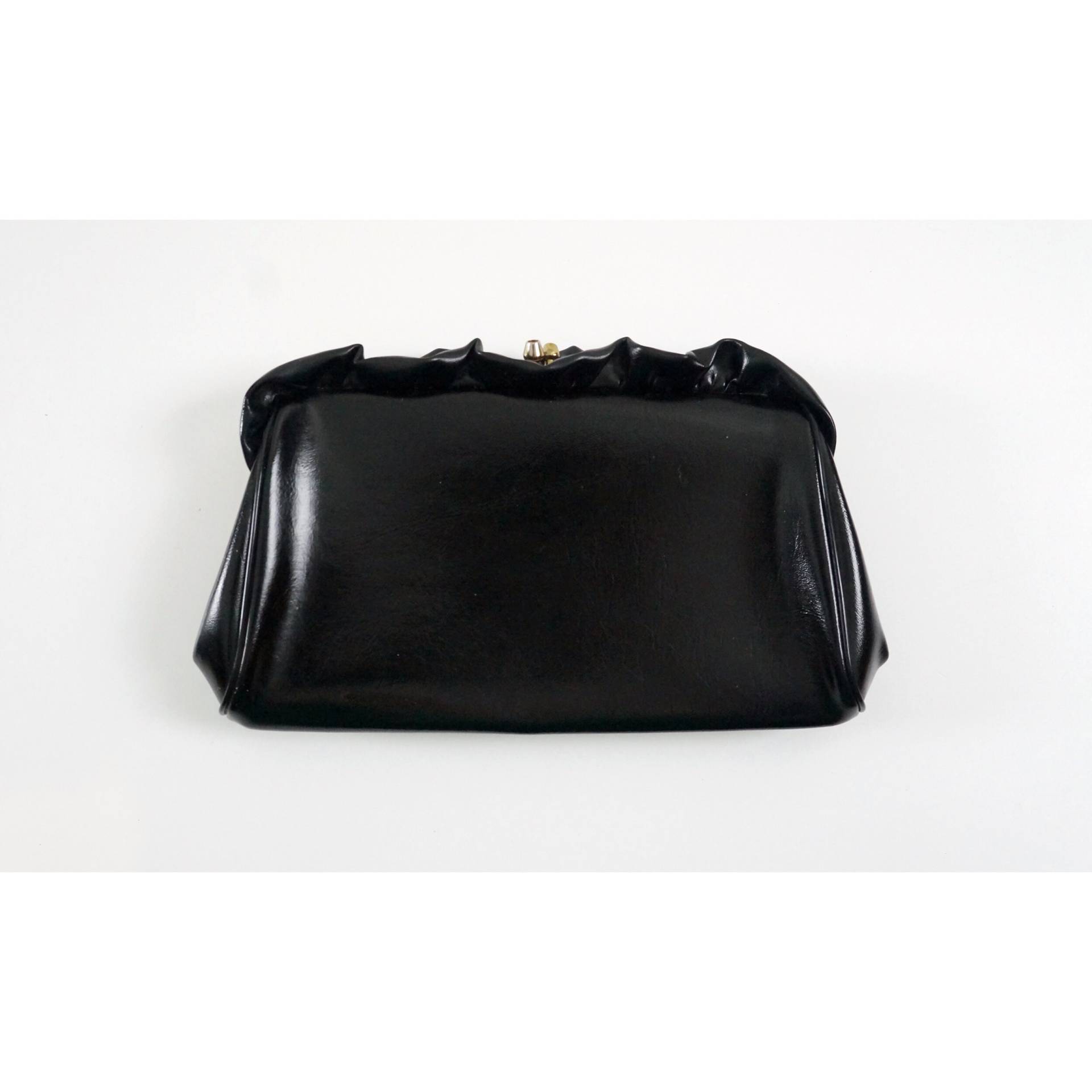 Vintage 80Er Rüschen Clutch Portemonnaie, Schwarz, Snap Close, Party, Ausgehen, Kunstleder, Kette von OmnimodeVintage