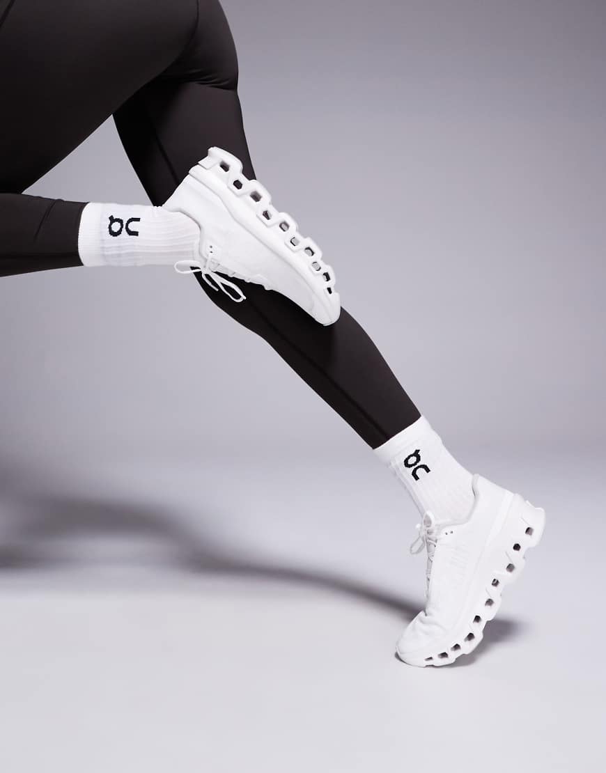 ON - Cloudmonster Void - Lauf-Sneaker in Weiß von On Running