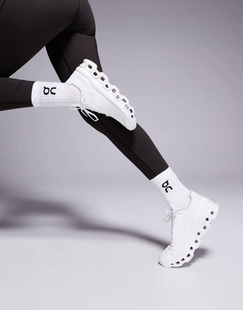 ON - Cloudmonster Void - Lauf-Sneaker in Weiß von On Running