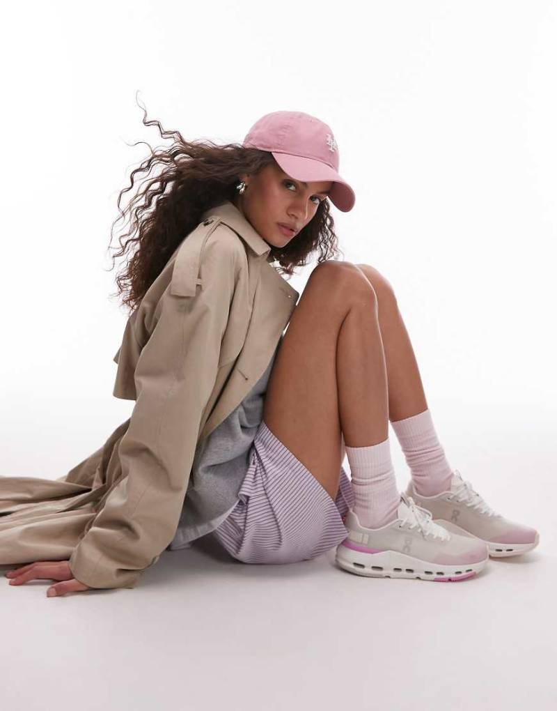 ON Cloudnova - Form 2 All Day - Sneaker in Wollweiß und Rosa von On Running