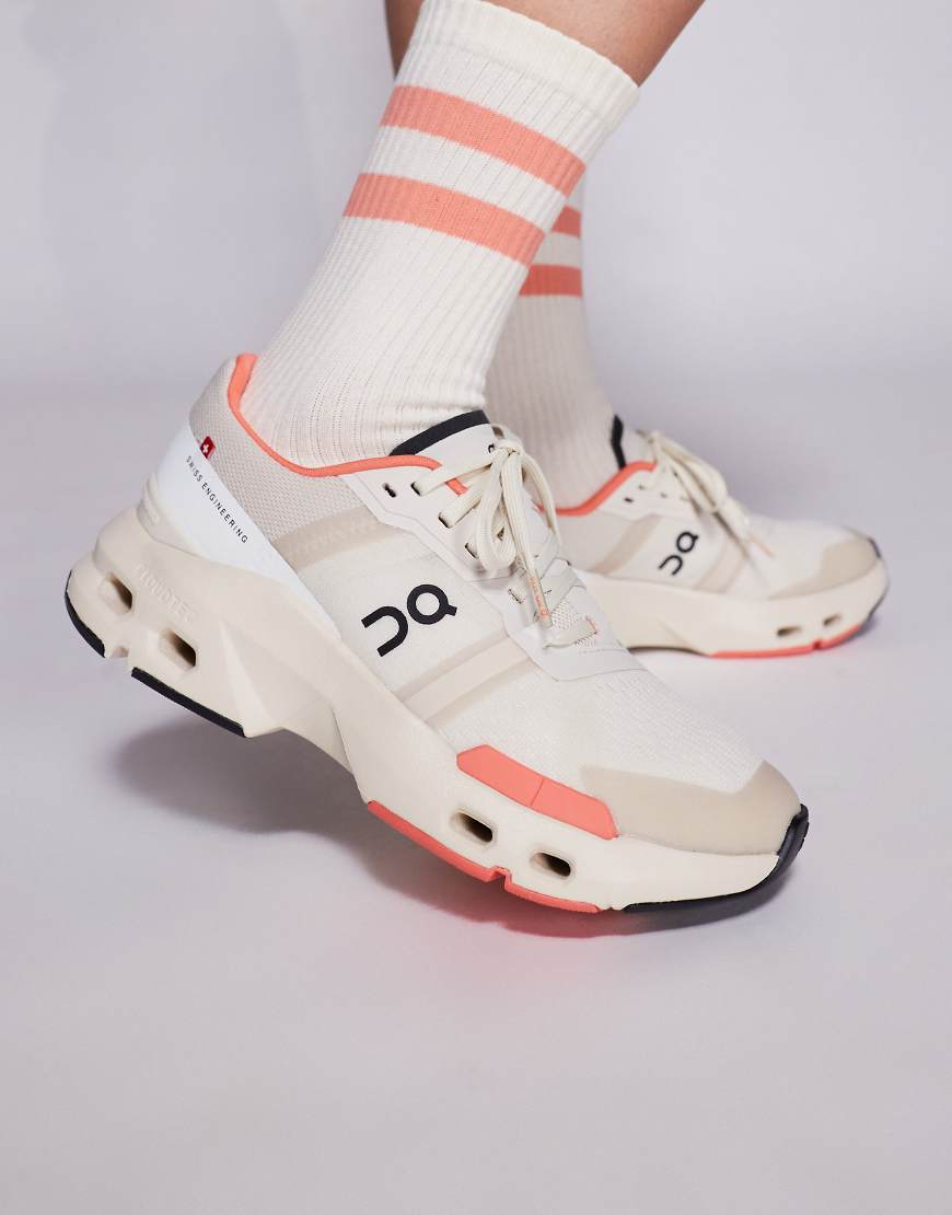 ON - Cloudpulse - Trainings-Sneaker in Creme-Weiß von On Running