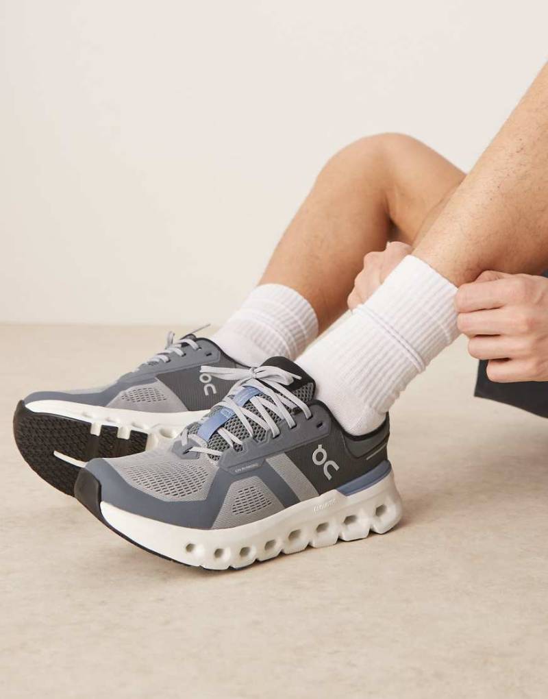 ON - Cloudrunner 2 - Laufschuhe in Grau von On Running
