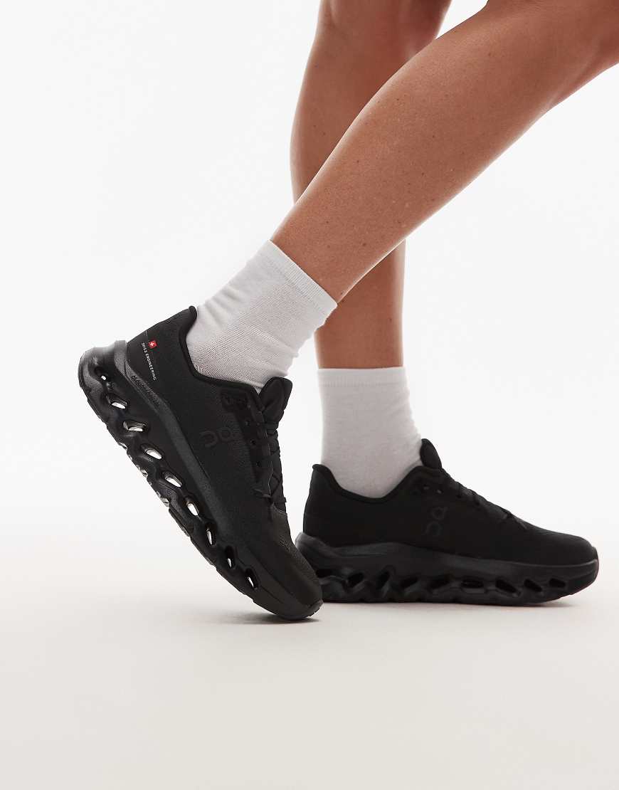 ON - Cloudtilt - All-Day-Sneaker ganz in Schwarz von On Running