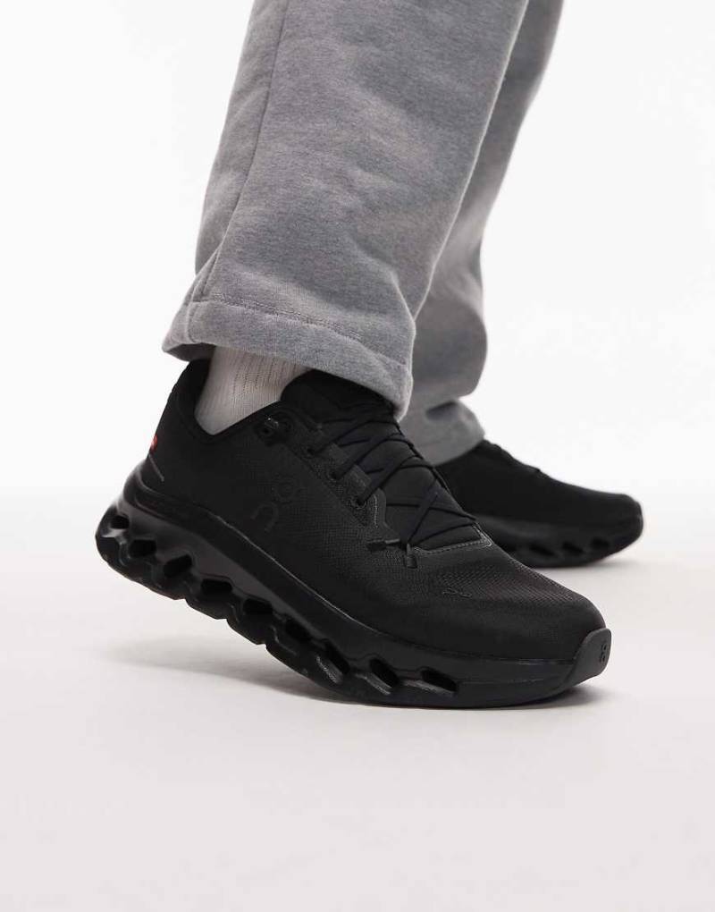 ON - Cloudtilt - All-Day-Sneaker in Dreifach-Schwarz von On Running