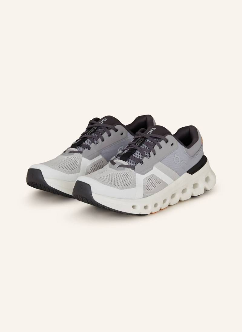 On Laufschuhe Cloudrunner 2 weiss von On