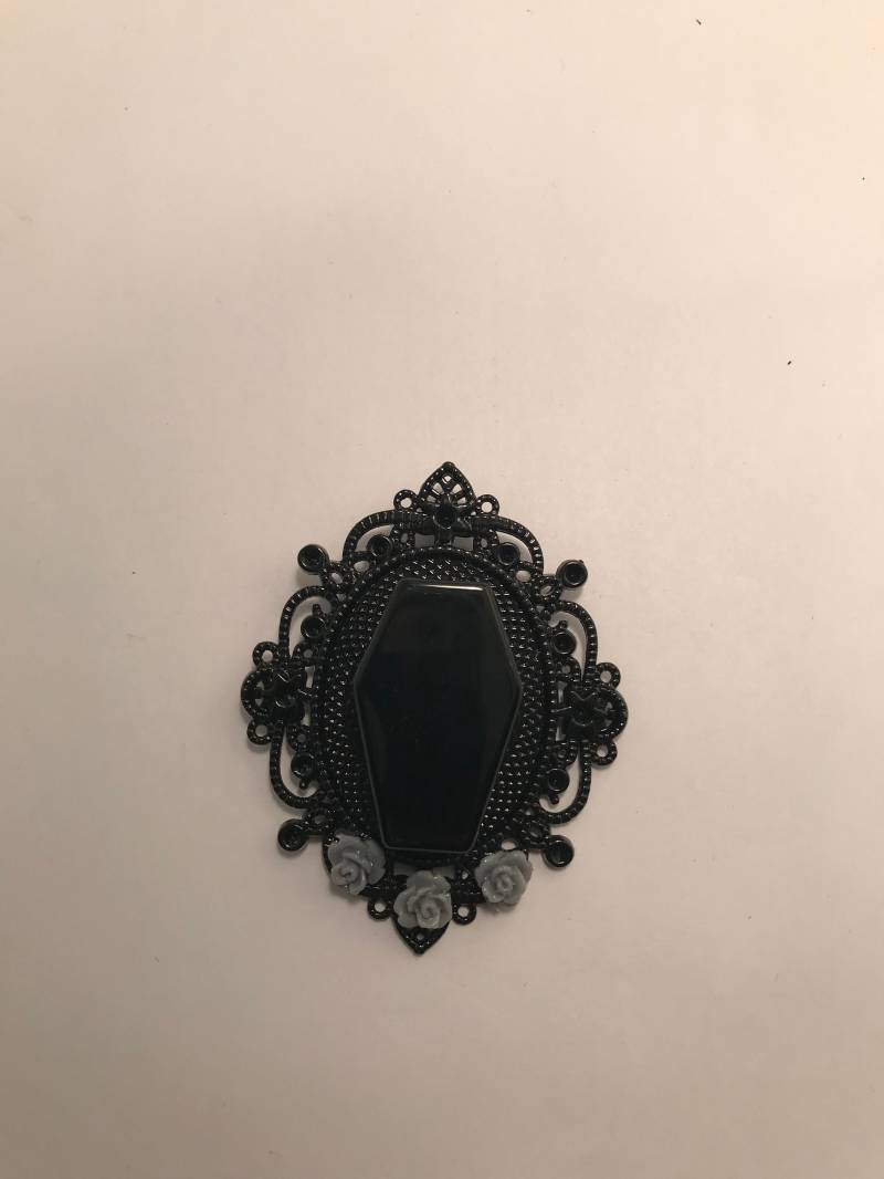 Obsidian Sarg Anhänger von OnASomberNote